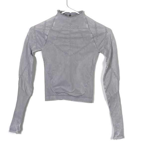 Free People Good Karma High-Neck Layer Long Sleeve XS/S EUC - Picture 2 of 8